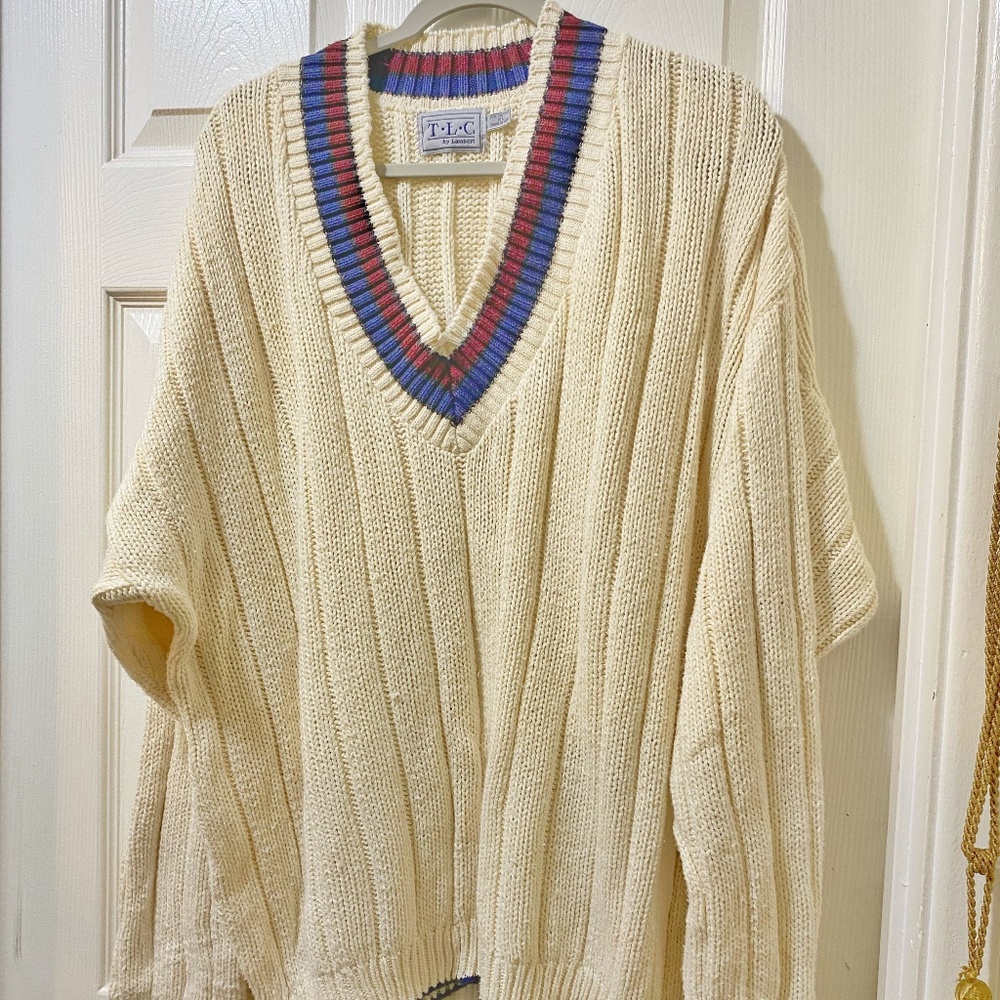 Vintage TLC Size XL  Women’s V Shaped Pull Over Sweater